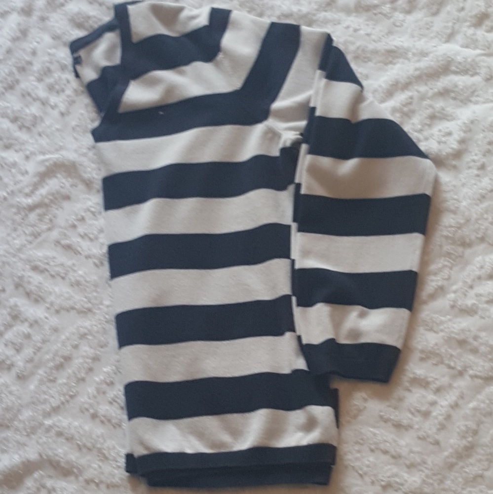 Tommy Hilfiger v-neck